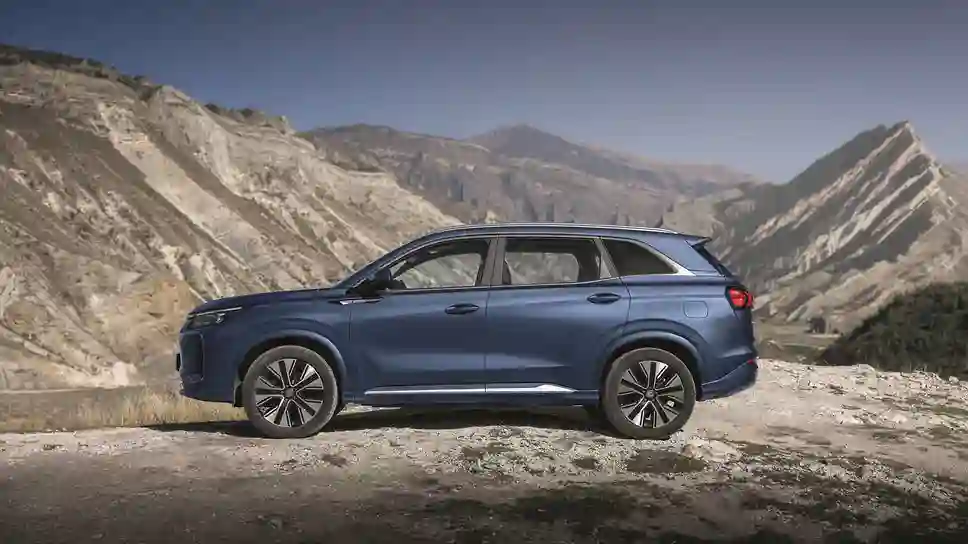 Новость EVOLUTE (Будь последовательным: EVOLUTE i‑SPACE в цепи дагестанских гор)