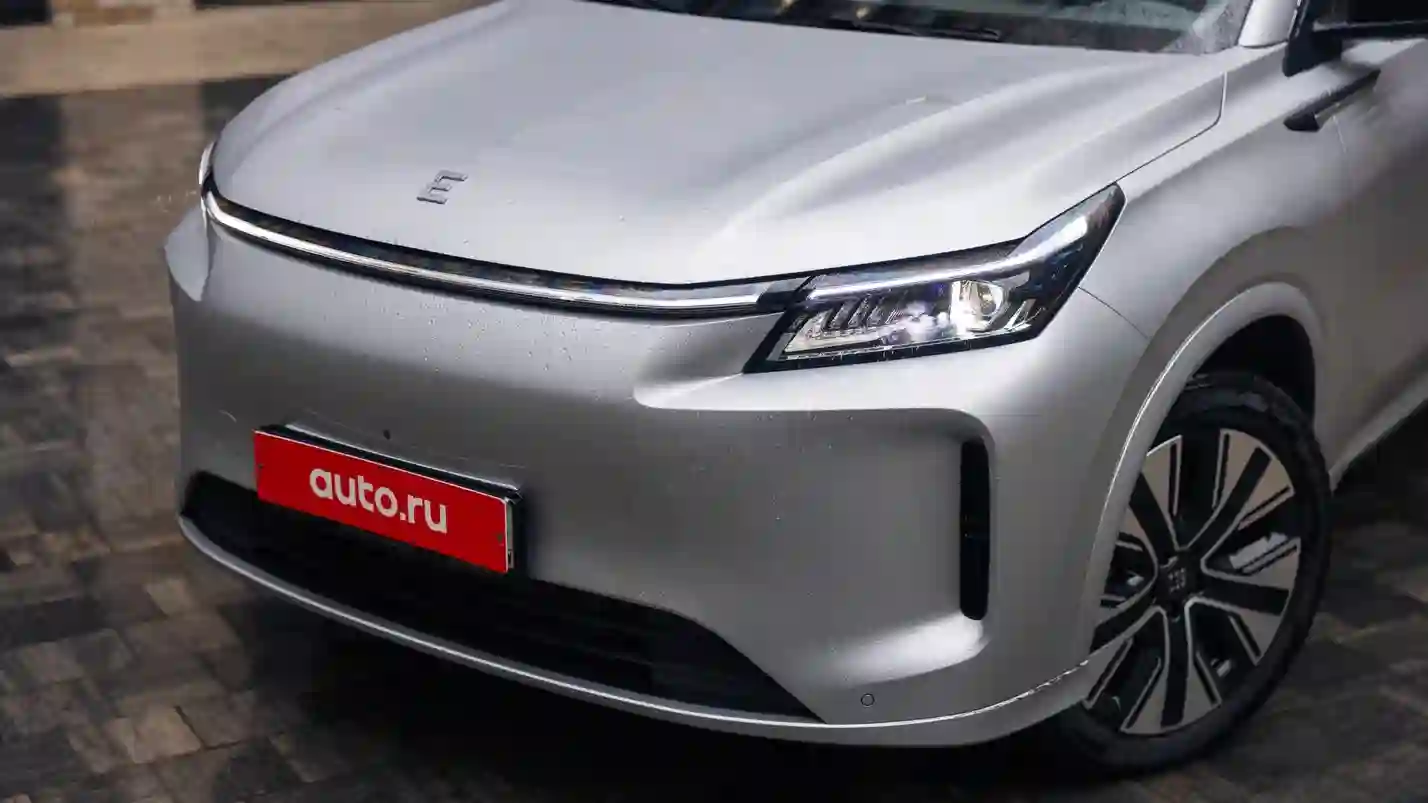 Новость EVOLUTE (Больше чем рестайлинг: первый тест обновлённого российского гибрида EVOLUTE i‑SPACE)